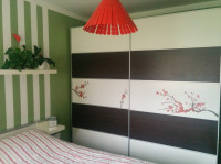 Omara z drsnimi vrati