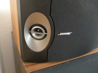 BOSE 201 in več slušalk