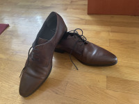 Moški elegantni čevlji št. 43