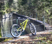 SPECIALIZED KENEVO EXPERT S4