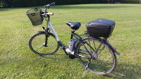 žensko električno kolo Raleigh Dover de Luxe Premium z novo baterijo