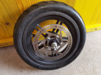 Prodam komplet zadnjega kolesa z gumo, zračnico in diskom - XIAOMI