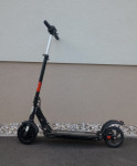 UrbanGlide 80 XL Pro električni skiro e-skuter ugodno