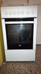 Steklokeramični štedilnik Beko