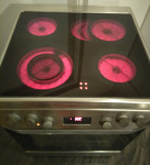 steklokeramični štedilnik gorenje, ventilacijski, timer,60 cm INOX
