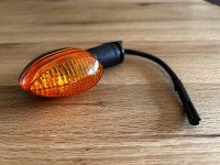 Yamaha FZ6 Fazer original OEM smerokaz NOV (TDM, R6,...)