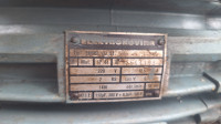 Elektromotor .