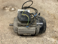 Enofazni elektromotor 2.5HP 2.750 RPM