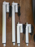 Linearni aktuator 12 V DC, 750 N, 350 mm in 150 mm