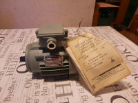 PRODAM ELEKTRO MOTOR 0,25 KW-novi