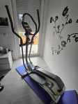 Eliptični trenežer Energetics XT 520p