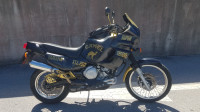 Yamaha XTZ 750 749 cm3
