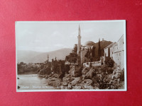 Mostar.Džamija na Neretvi.Mošeja