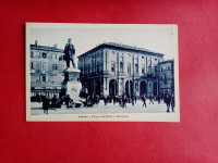 Parma – Trg Garibaldi in mestna hiša