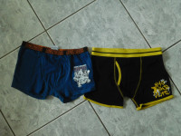 2 x boksarce, gatke, spodnje hlačke 134/40