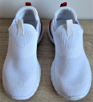 Otroški čevlji št. 33