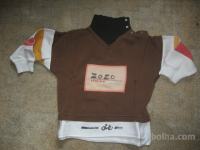 deški pulover št.104 malo nošen