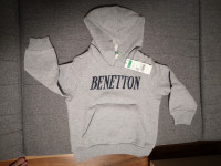 Nov Benetton pulover številka 86/92
