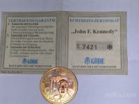 Kennedy kovanec z certifikatom