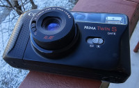 Analogni fotoaparat. Canon Prima Twin S 35mm Analog Point & Shoot Came