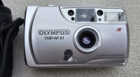 OLYMPUS TRIP AF 61 Point Shoot Camera 35mm analogni fotoaparat