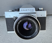PRAKTICA LLC analogni fotoaparat 35mm Objektiv Carl Zeiss Jena DDR Pan