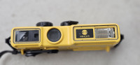 Starinski analogni fotoaparat  Minolta Weathermatic-A Cena 10€