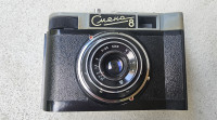 Starinski analogni fotoaparat  Smena 8  35 mm Filmski V delujočem stan