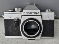 VINTAGE PRAKTICA L2 SLR 35MM FILM Analogni fotoaparat  osnova