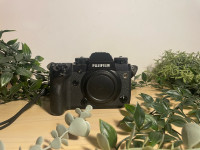 Fujifilm x-h1 brezzrcalni fotoaparat