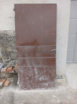 železna vrata z okvirjem prodam