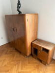 Omara + nočna omarica (starinski masiven les)