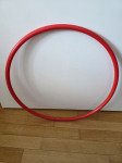 Obroč za gimnastiko, rdeč