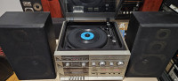 Glasbeni center-stolp-gramofon