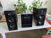 LG FA162 glasbeni stolp, mini HIFI