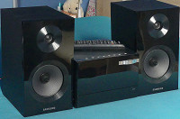 SAMSUNG MM-E330D MINI STOLP 70W