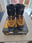 La Sportiva, Nepal Cube GTX