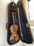 Prodajam obnovljeno violino 4/4 .