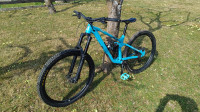 Gorsko kolo polno vzmeteno Cube Stereo ONE77 Race - 29col;  velikost L