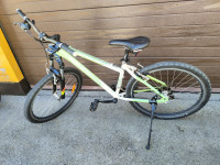 mladinsko kolo (24 col)   žensko