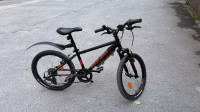 ROCKRIDER 500 (20-palčno, za 6-9 let) - | Decathlon Črno-Rdeč