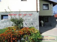 KAMEN ZELENE BARVE