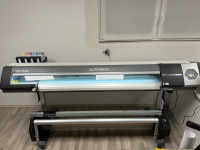 Solventni tiskalnik Roland VP-540, 137cm