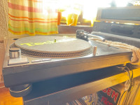 Gramofon Technics SL 1210 mk2