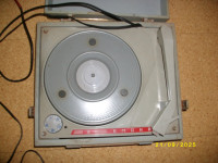 starinski zbirateljski gramofon