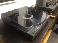 Technics SL-7 gramofon s tangencialno ročico - kakovosten, kompakten
