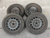 D18 4x kovinsko platišče original Audi / VW 16 col