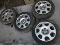 audi a6 2002 aluminijasta feltne platišča 5x 16 col feltna gume