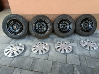 Jeklena platišča 15'' luknje 5x108 z zimskimi gumami Kumho WP52 (2023)