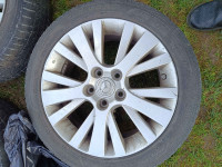 Mazda lita platišča, velikost 17 col, 5 lukenj